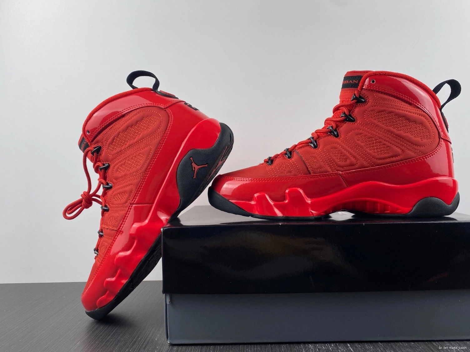 CT8019-600 9  Air Jordan 'Chile Red' 0514